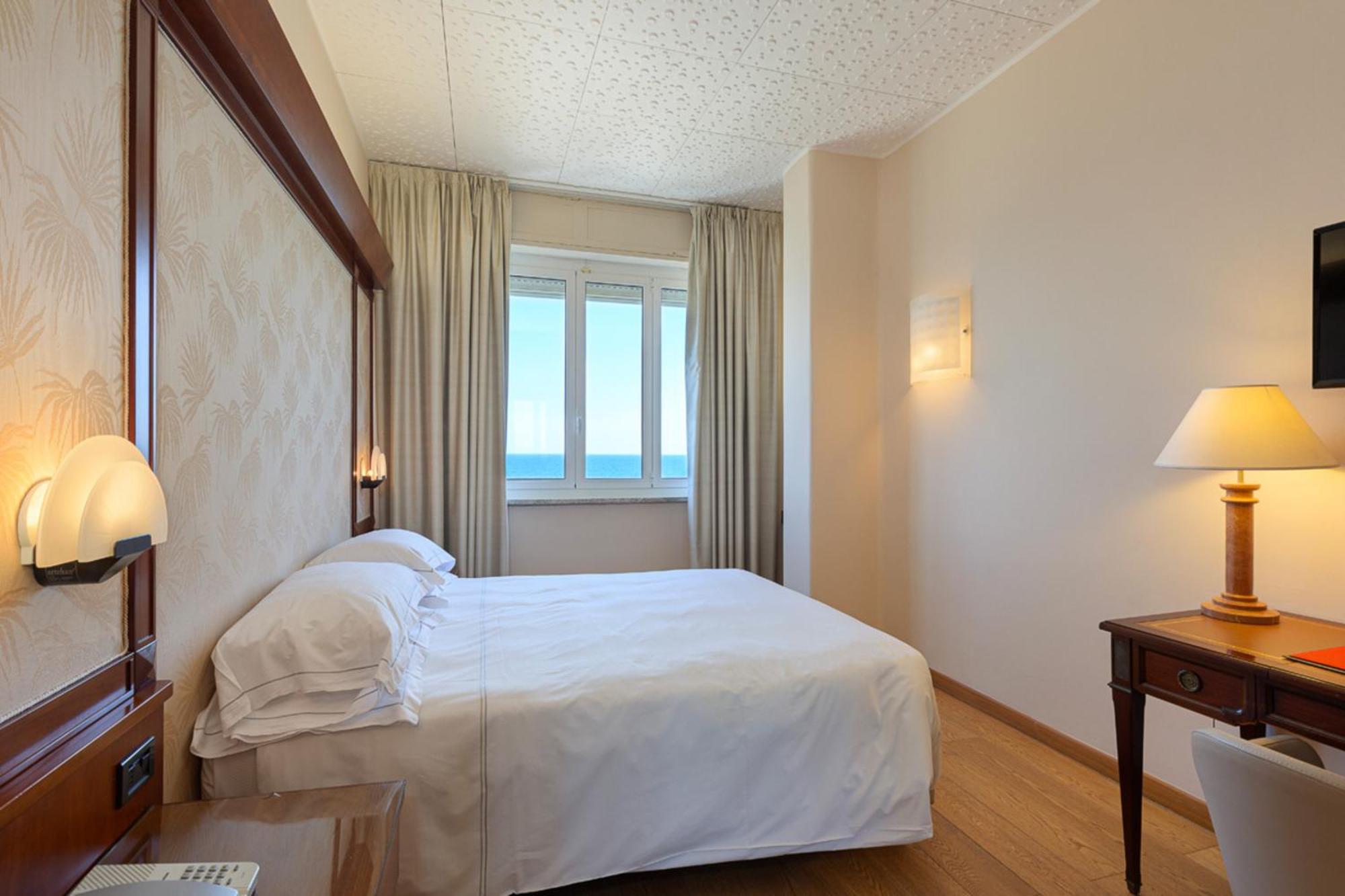 Grand Hotel Mediterranee Alassio Ngoại thất bức ảnh